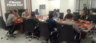 Edy Monang Samosir Bidang Intelijen Kejati Riau Hadiri Rapat Saber Pungli Provinsi Riau